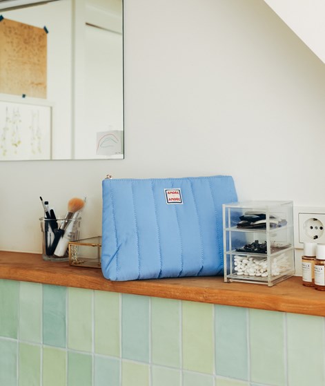 YUKU Kosmetiktasche Hellblau