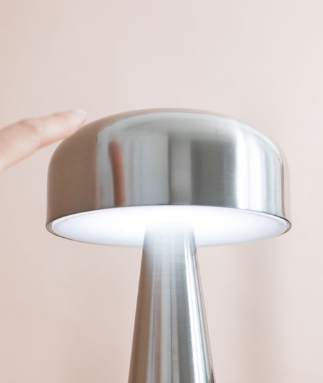 2HAVE High (28x15cm) Tischlampe Silber