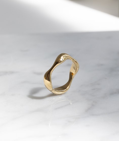 KAUF DICH GLÜCKLICH Breit Gewellt Ring Gold