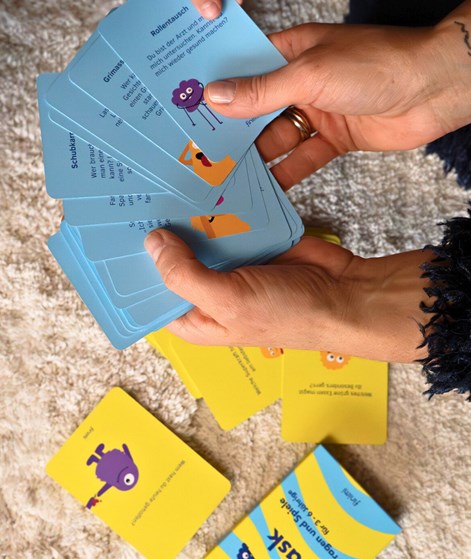 FINIMI Ask & Task für Kinder 3-6 Jahre Spiel