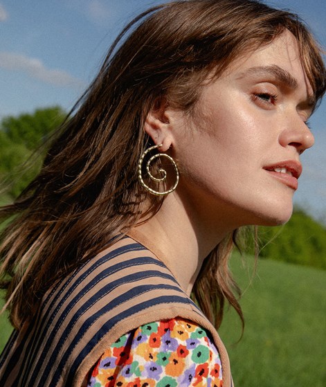 EBBA Große Spiral Ohrringe Gold