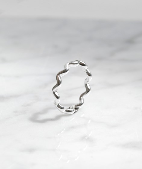 KAUF DICH GLÜCKLICH Fein Gewellter Ring Silber