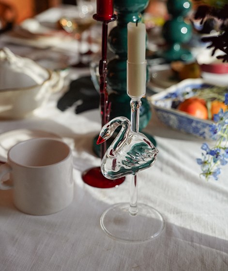 ANNA + NINA Swan Lake Kerzenhalter Weiß